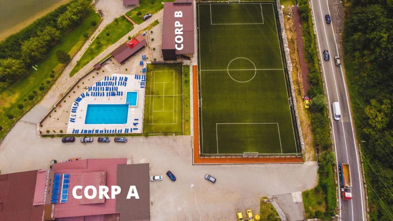 Hotel Class Brezoi Zewnętrze zdjęcie