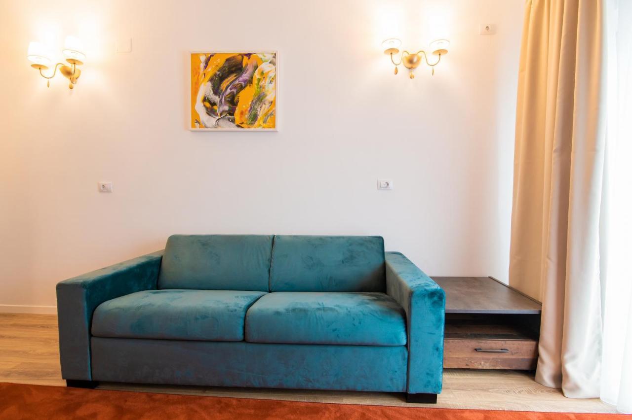 Hotel Class Brezoi Zewnętrze zdjęcie